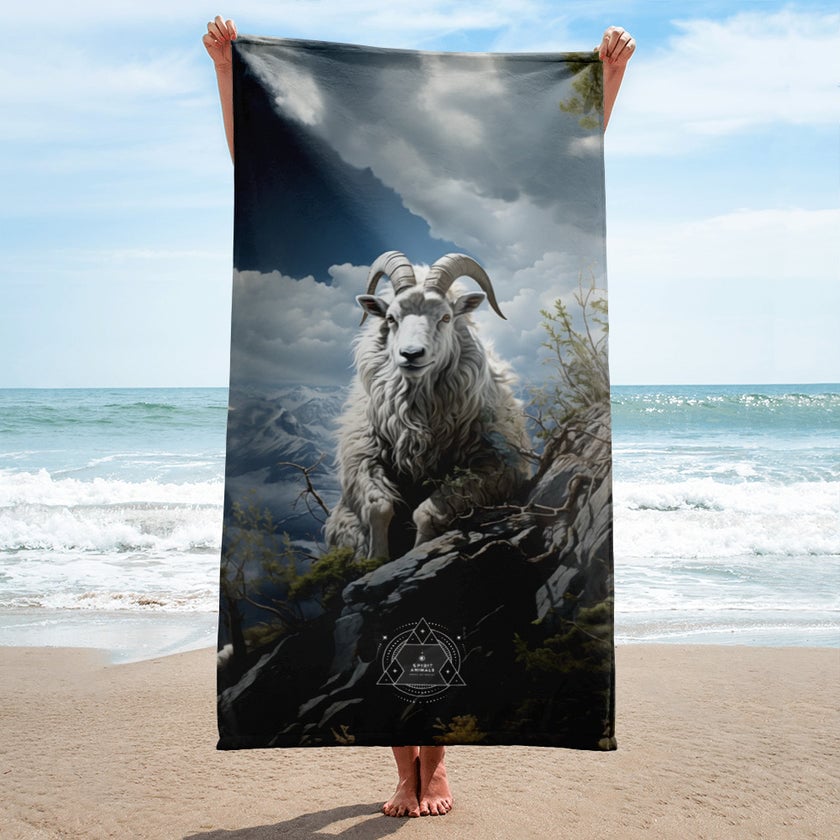 Mountain Goat Spirit Animal Lightweight Beach Towel