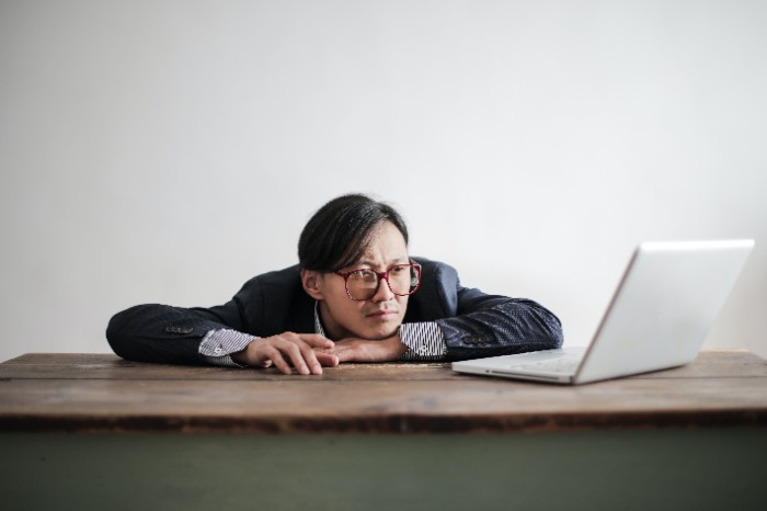 Emotional Divorce in the Workplace and How It Affects Employee Engagement